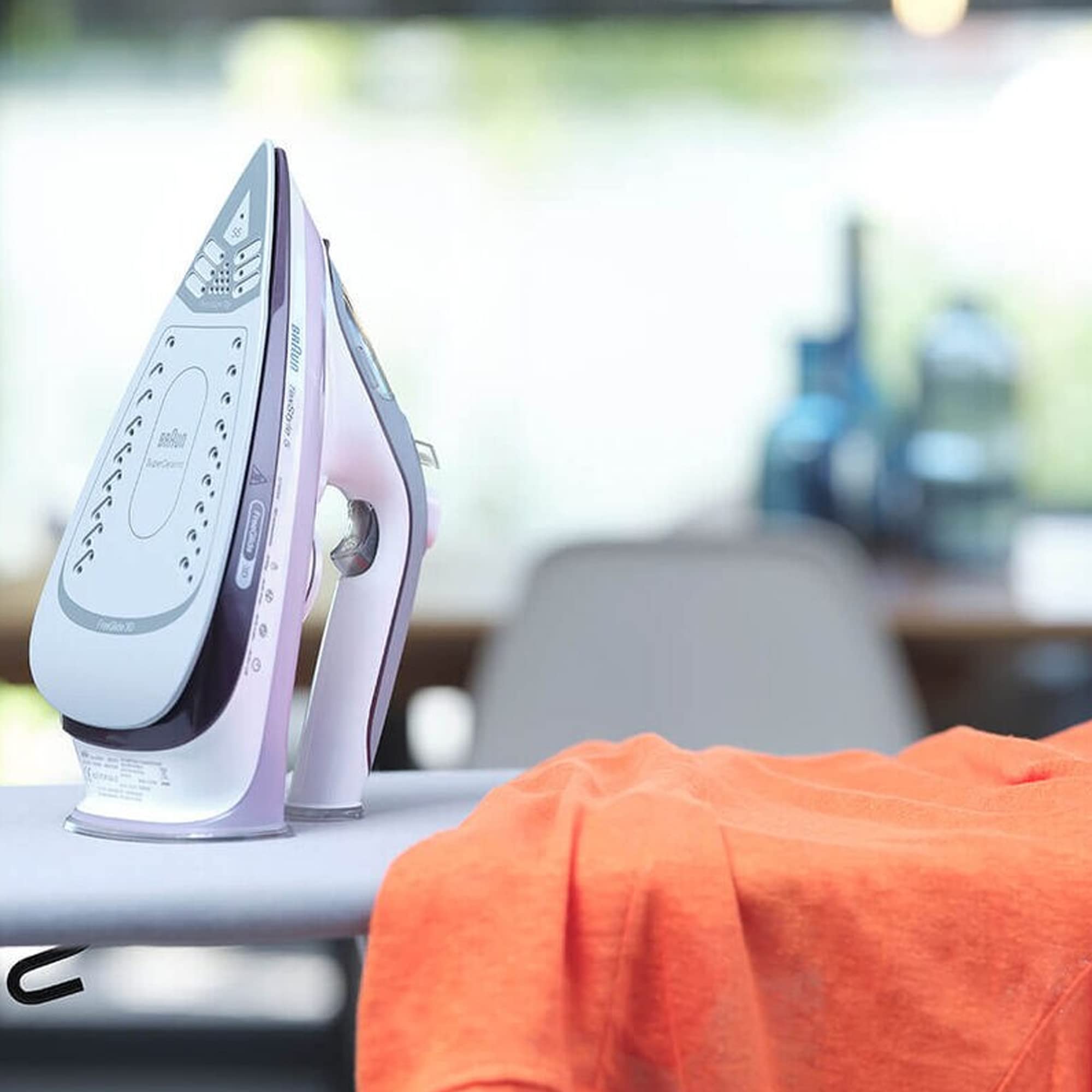 Braun TexStyle 5 2700 Watts, 300ml Water Capacity, FreeGlide 3D Technology, Auto Off Steam Iron جهاز كي بالبخار تكس ستايل 5 مع اغلاق اوتوماتيكي من براون 2700 واط، سعة مياه 300 مل، تقنية فري جلايد 3 دي، لون بنفسجي Braun TexStyle 5 2700 Watts, 300ml Water Capacity, FreeGlide 3D Technology, Auto Off Steam Iron جهاز كي بالبخار تكس ستايل 5 مع اغلاق اوتوماتيكي من براون 2700 واط، سعة مياه 300 مل، تقنية فري جلايد 3 دي، لون بنفسجي